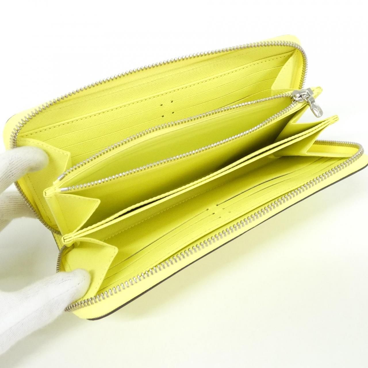 Louis Vuitton Epi Zippy Wallet — view 6