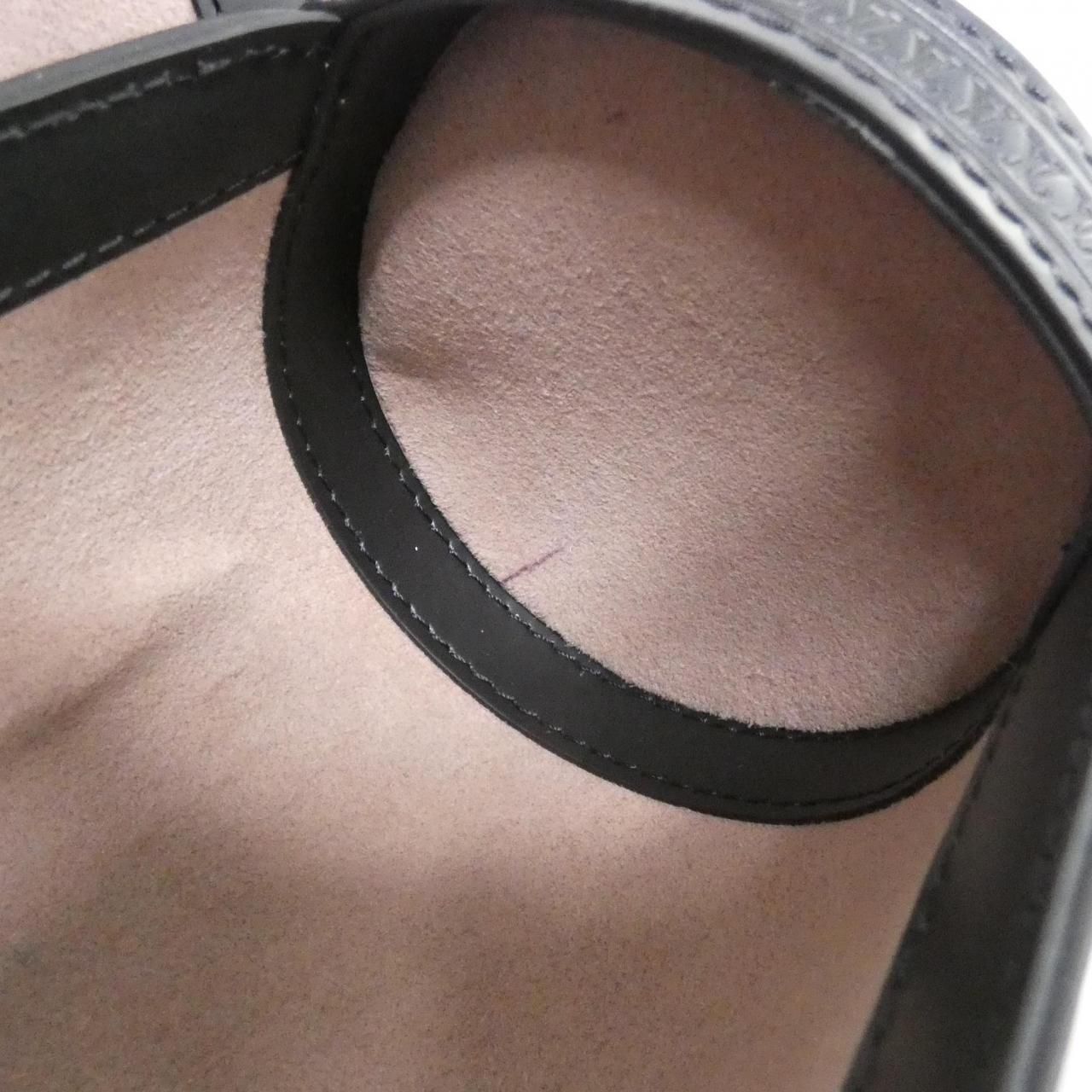 Louis Vuitton Epi Papillon Trunk Shoulder — view 9