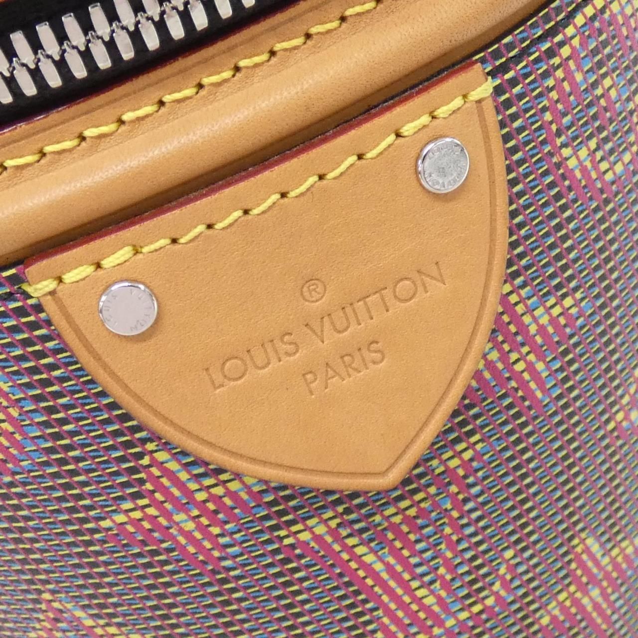 Louis Vuitton Monogram LV Pop Cannes — view 4