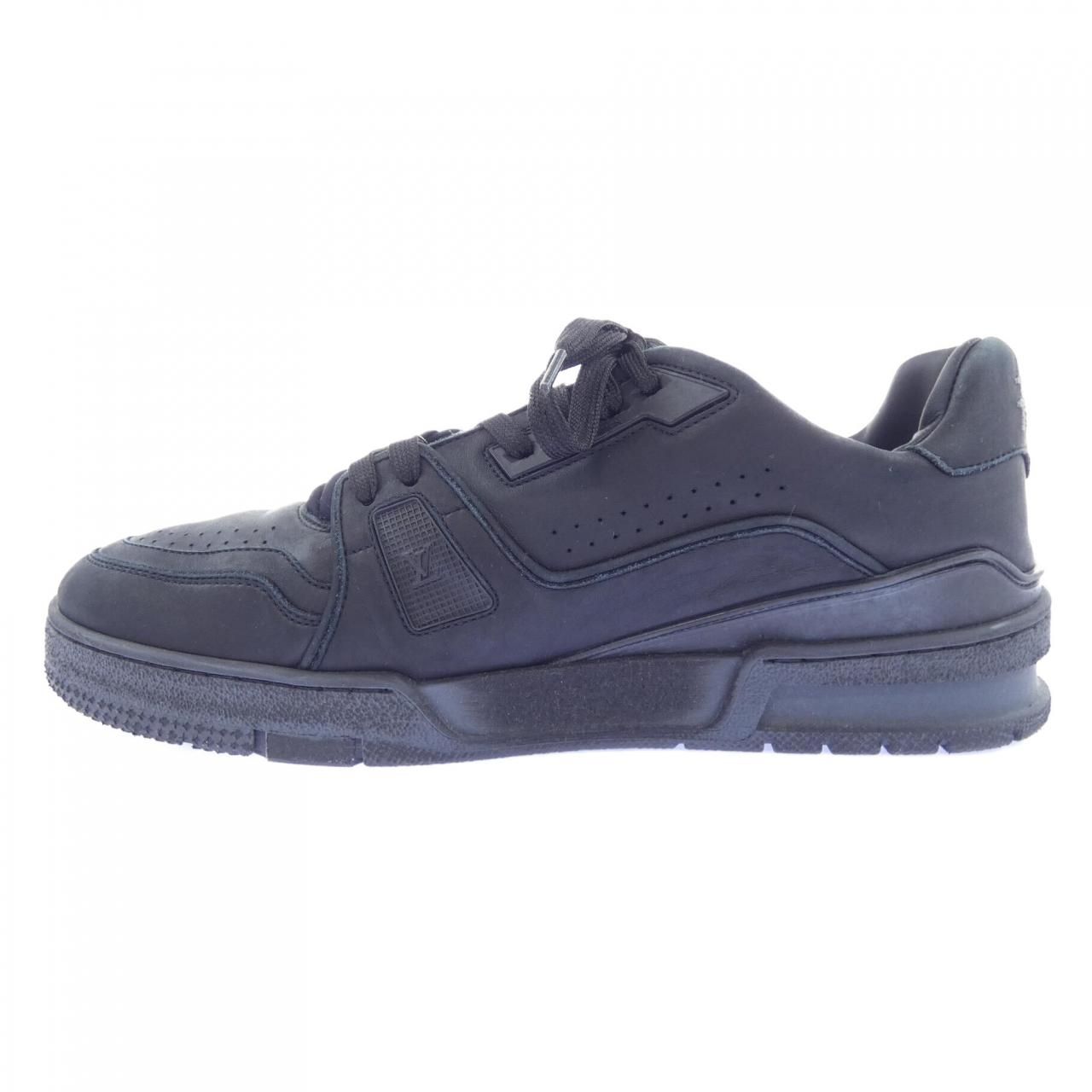 Louis Vuitton LV Trainer Distressed Sneakers — view 2