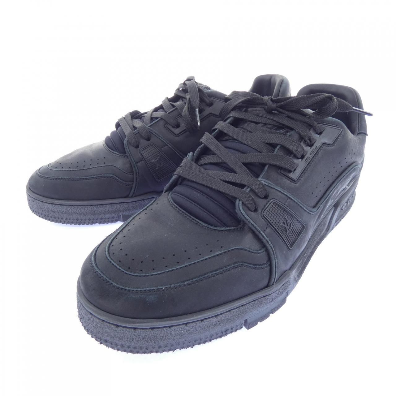 Louis Vuitton LV Trainer Distressed Sneakers — view 3