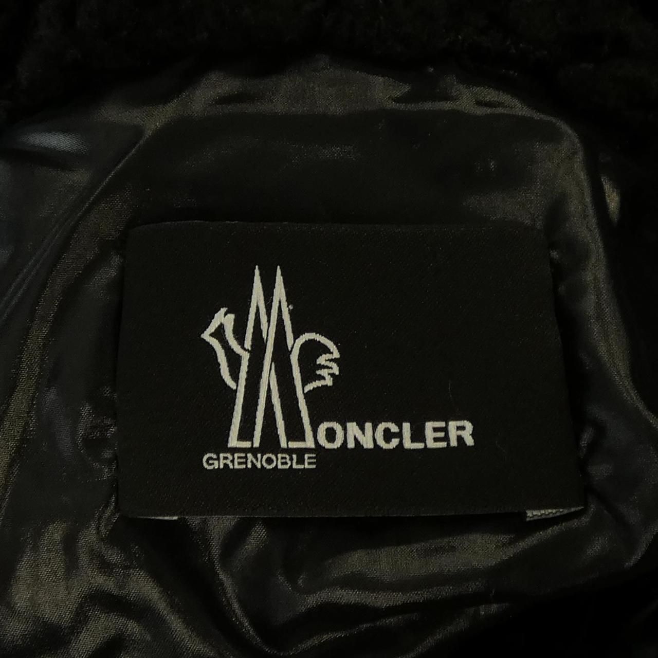Moncler Grenoble Jacket Black — view 4