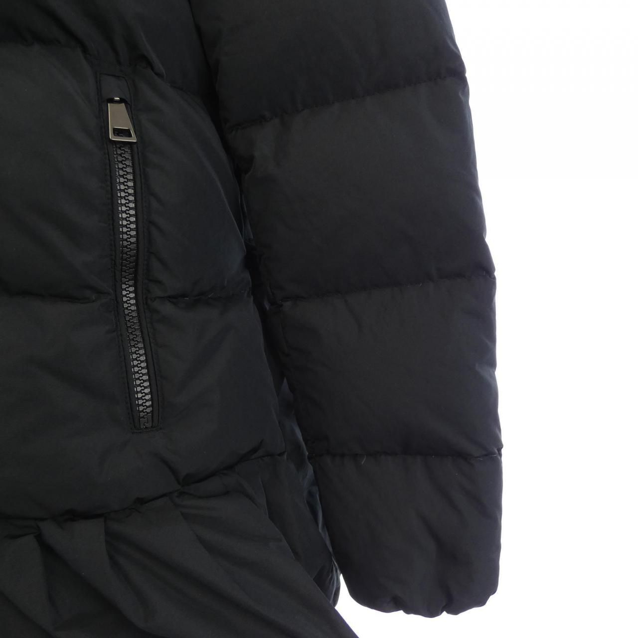 Moncler Brunec Down Jacket — view 7