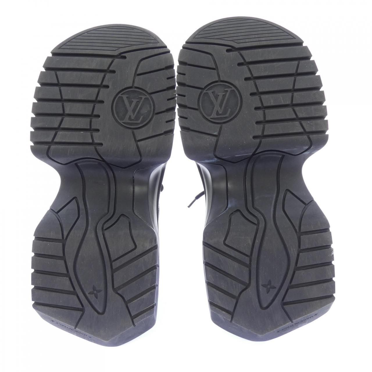 Louis Vuitton LV Akrite Sneakers — view 4