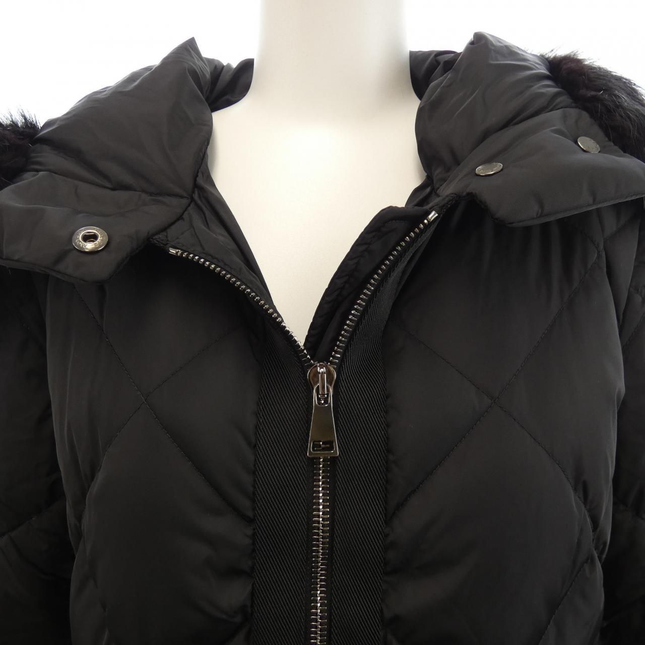 Moncler Carrouges Down Coat — view 5