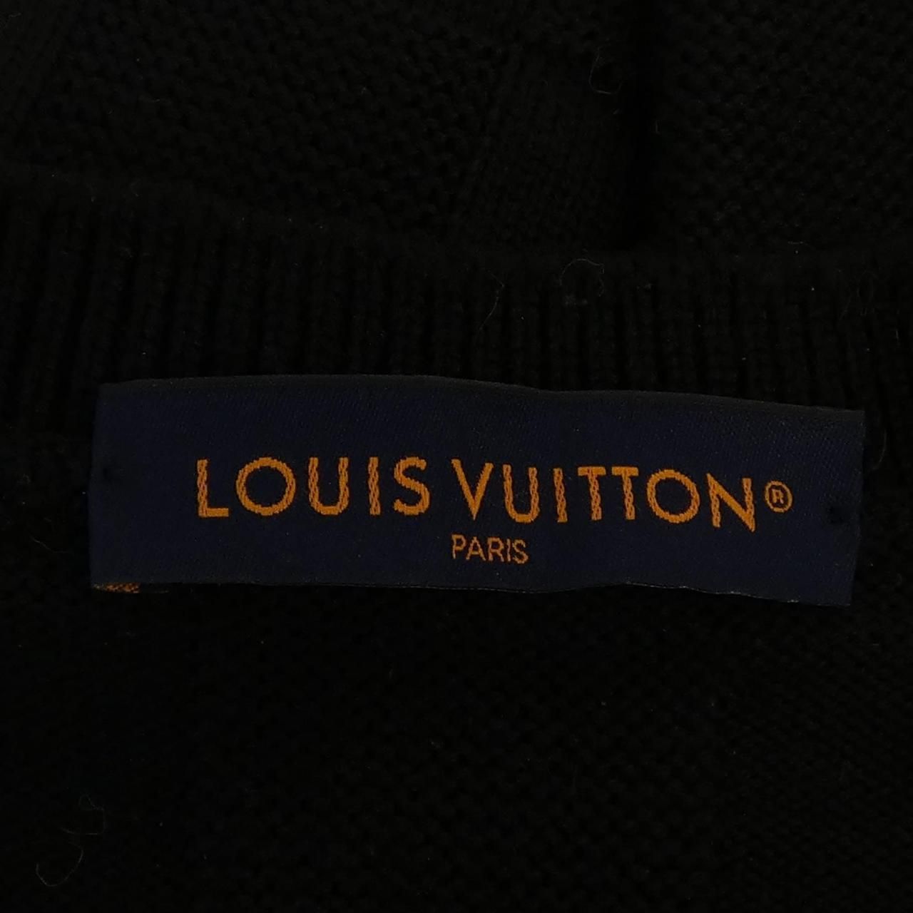 Louis Vuitton Damier Over with Pearl Signature Knit Sweater — view 4