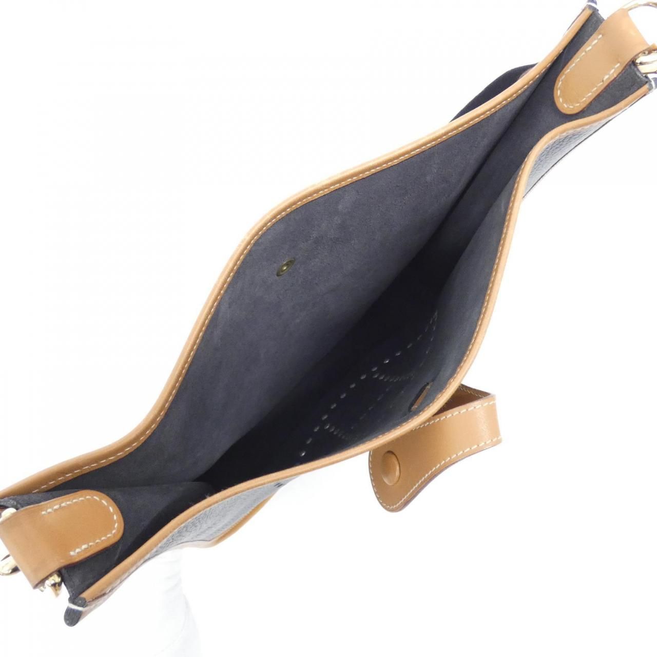 Hermes Vintage Evelyne GM Shoulder — view 9