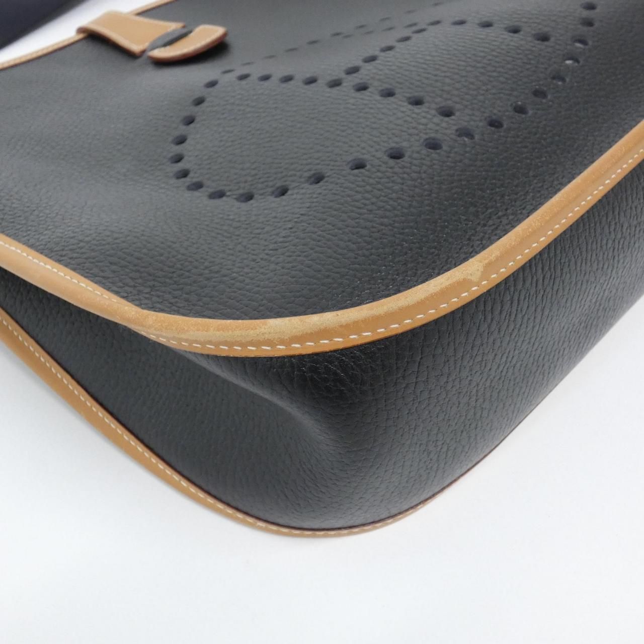 Hermes Vintage Evelyne GM Shoulder — view 3