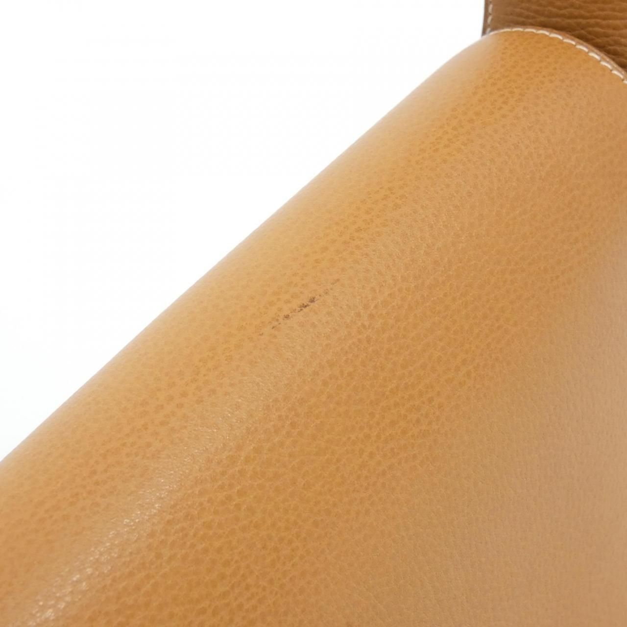 Hermes Vintage Madonna Shoulder — view 4
