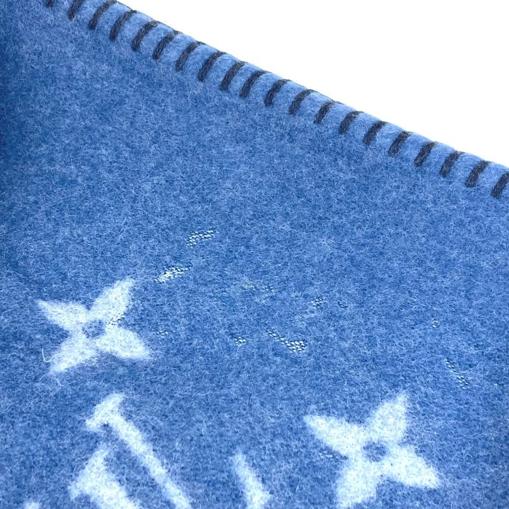 Louis Vuitton Logo Wool Blue Shoulder — view 8
