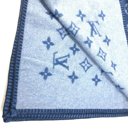 Louis Vuitton Logo Wool Blue Shoulder — view 7