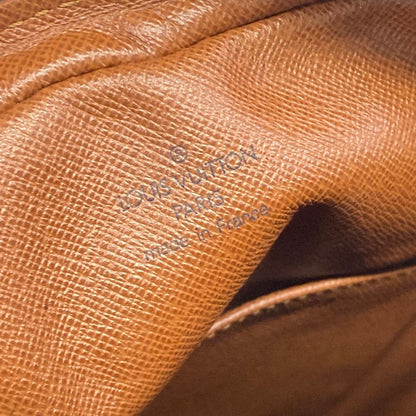 Louis Vuitton Shoulder Bag Monogram Danube — view 9