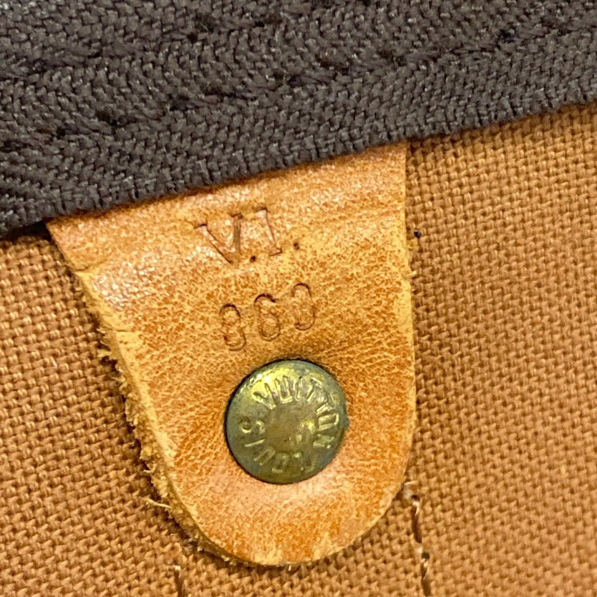 Louis Vuitton Boston Bag Monogram Keepall 45 — view 9