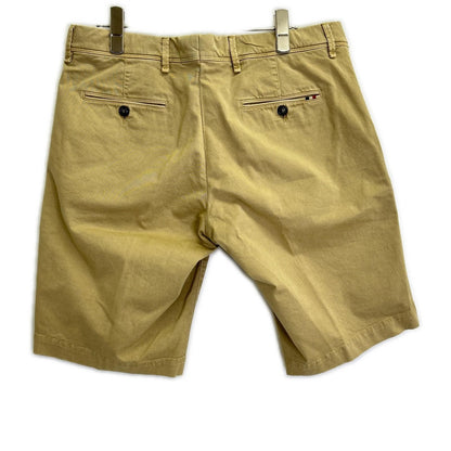 Moncler Beige Pantalone Bermuda Shorts 48 — view 2