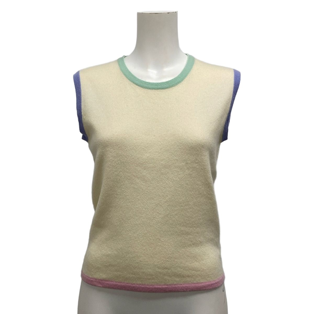 Chanel Ensemble Ivory Light Pink Multi Vintage Cashmere — view 3
