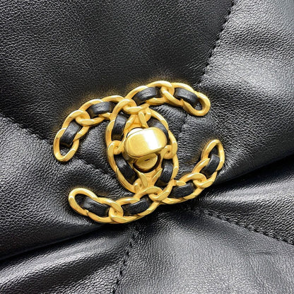 Chanel Chain Shoulder Bag 19 Quilted CC Logo Shiny Lambskin Black — view 6