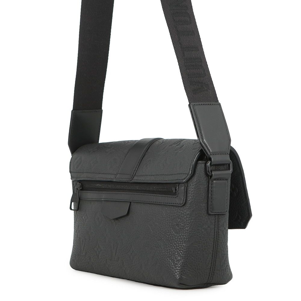 Louis Vuitton Shoulder Bag Monogram Taurillon S Cape Black — view 2