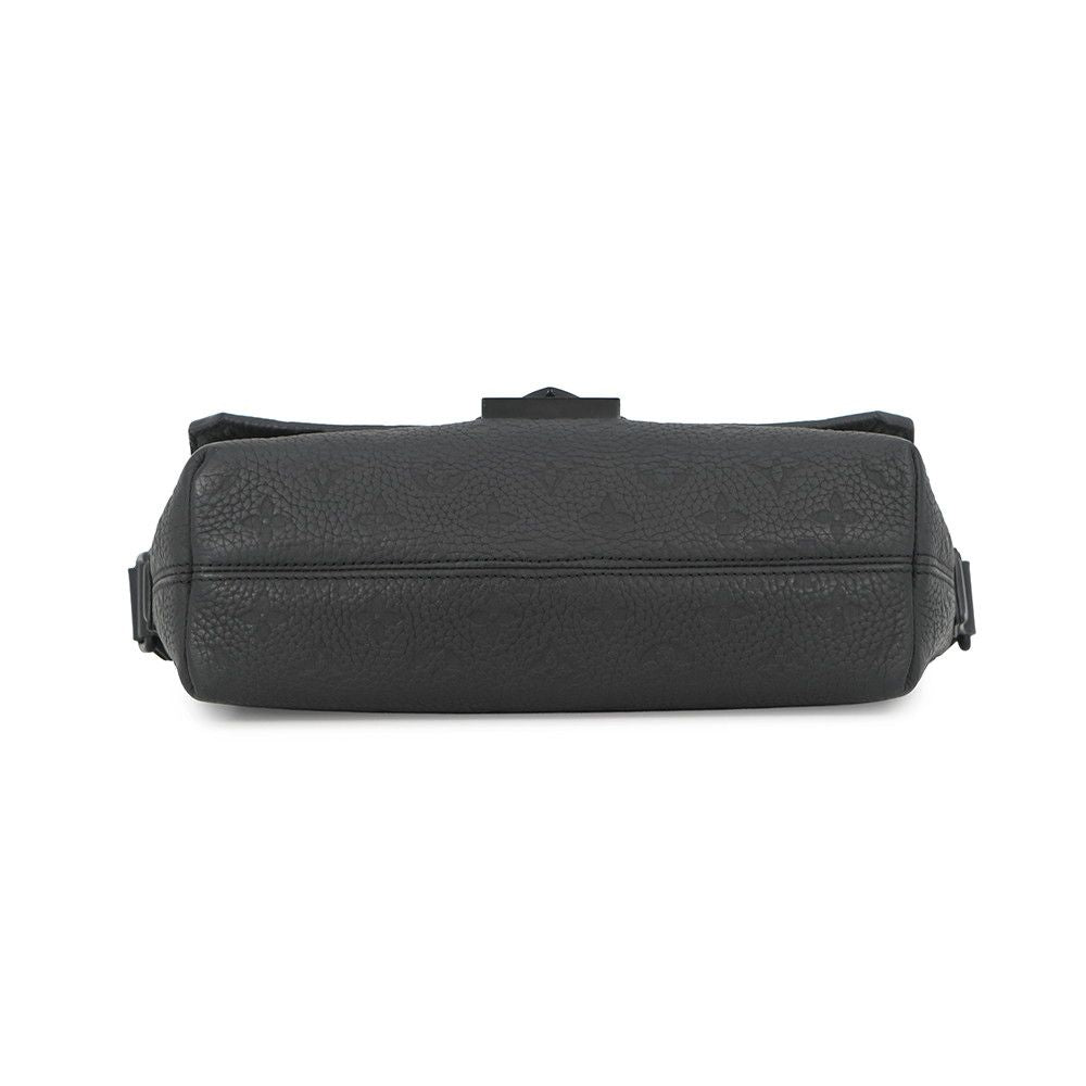 Louis Vuitton Shoulder Bag Monogram Taurillon S Cape Black — view 3