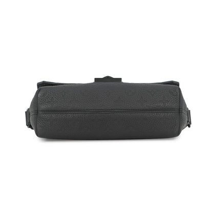 Louis Vuitton Shoulder Bag Monogram Taurillon S Cape Black — view 3