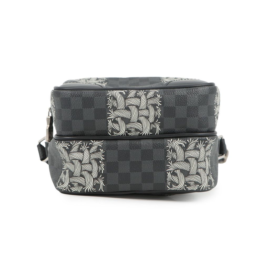 Louis Vuitton Shoulder Bag Damier Graphite Amazon Christopher Nemes Black — view 3