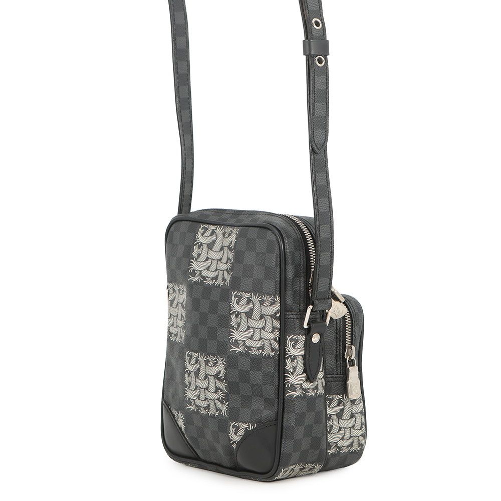 Louis Vuitton Shoulder Bag Damier Graphite Amazon Christopher Nemes Black — view 2