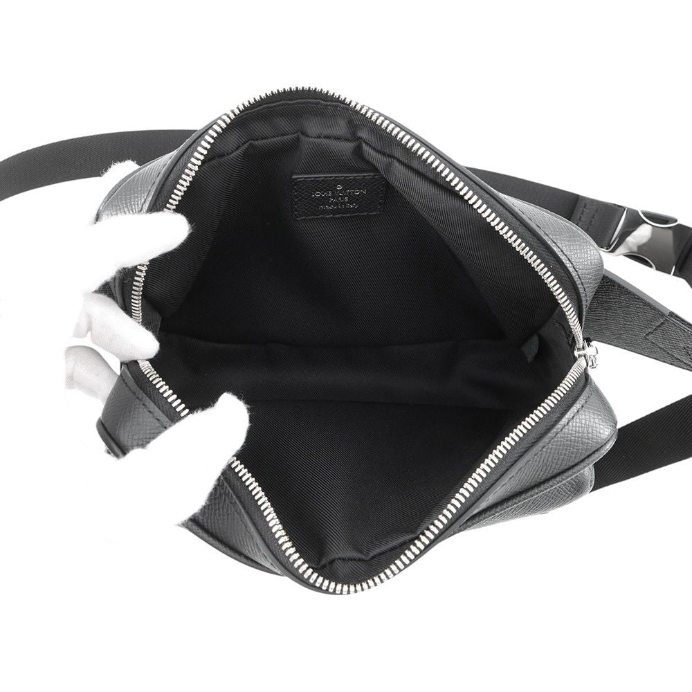 Louis Vuitton Belt Bag Monogram Eclipse Taiga Outdoor Black Taigarama — view 5