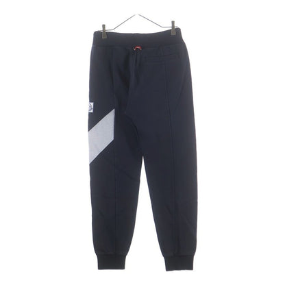 Moncler Gamme Bleu Pantalone Logo Patch Sweatshirt Pants Navy — view 2