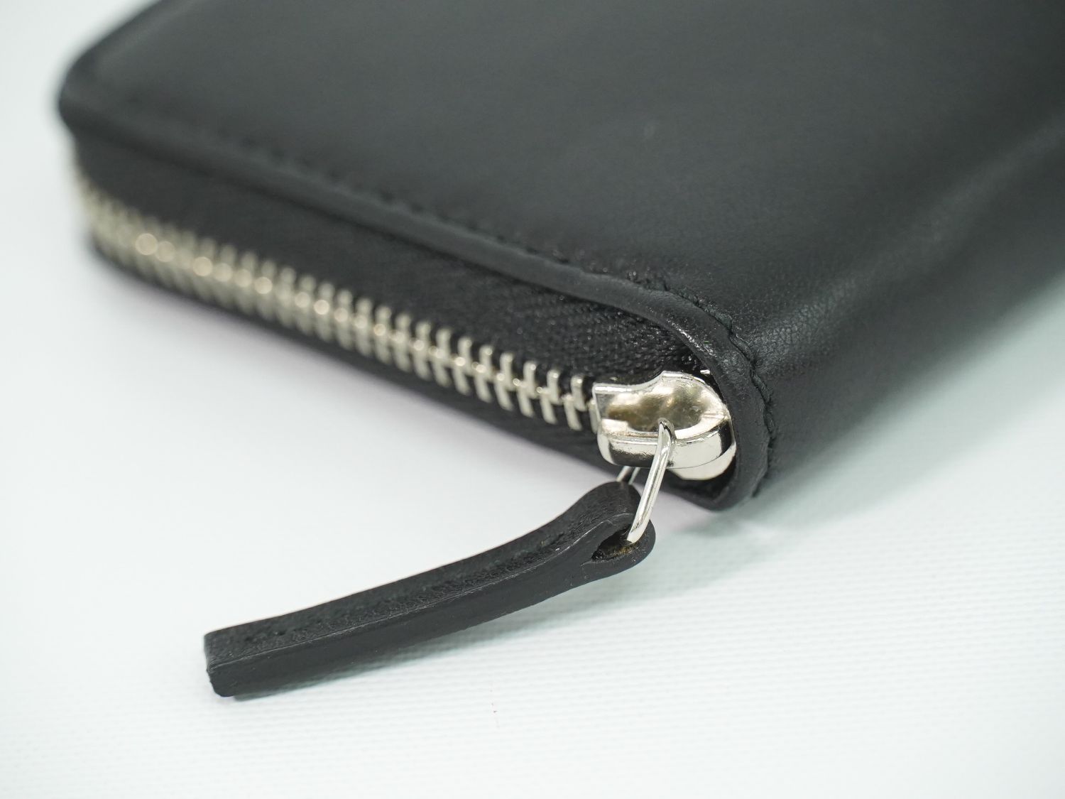Gucci Guccissima Leather Zip Around Coin Purse Black — view 6