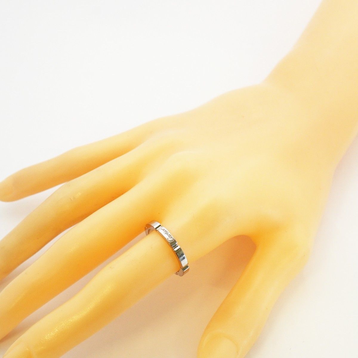 Cartier Ring Maillon Panthere 18k White Gold — view 6
