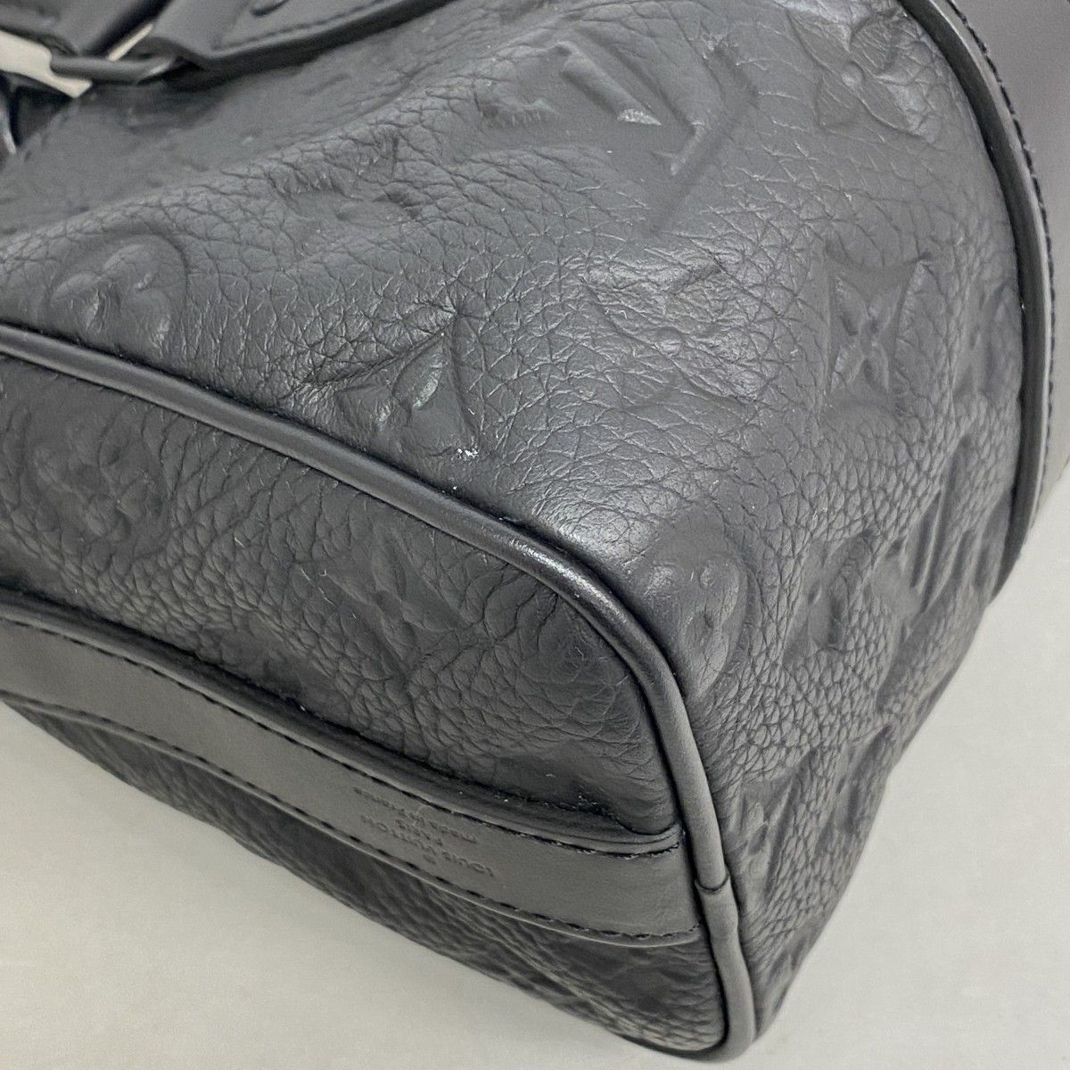 Louis Vuitton Handbag Taurillon Keepall Bandouliere 25 Noir 2-Way — view 7