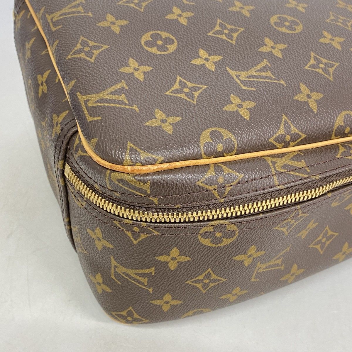 Louis Vuitton Handbag Monogram Excursion Brown — view 6