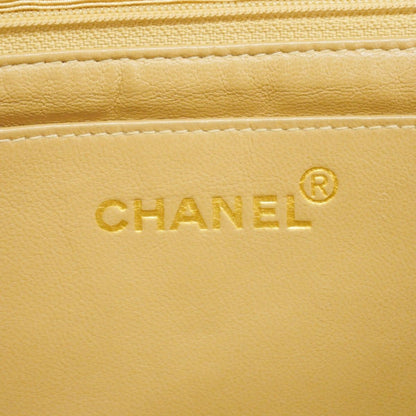 Chanel Shoulder Bag Quilted Patent Leather Beige Gold — view 5
