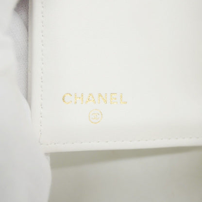 Chanel Trifold Wallet Quilted Caviar Leather White Gold — view 4