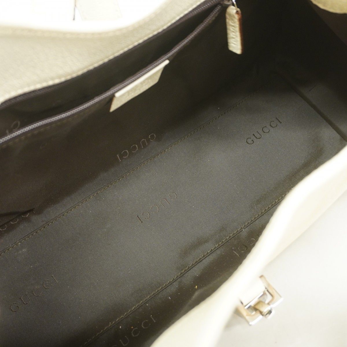 Gucci Handbag Jackie 002 Canvas Brown White Silver — view 4