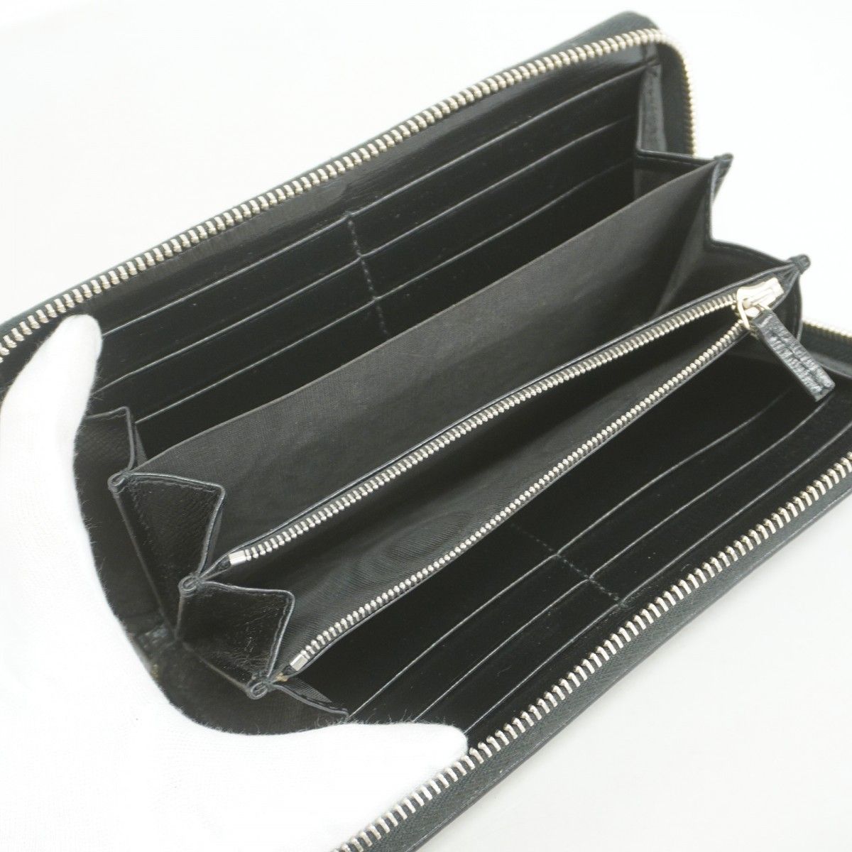Gucci Wallet GG Supreme Interlocking Leather Black Silver — view 3