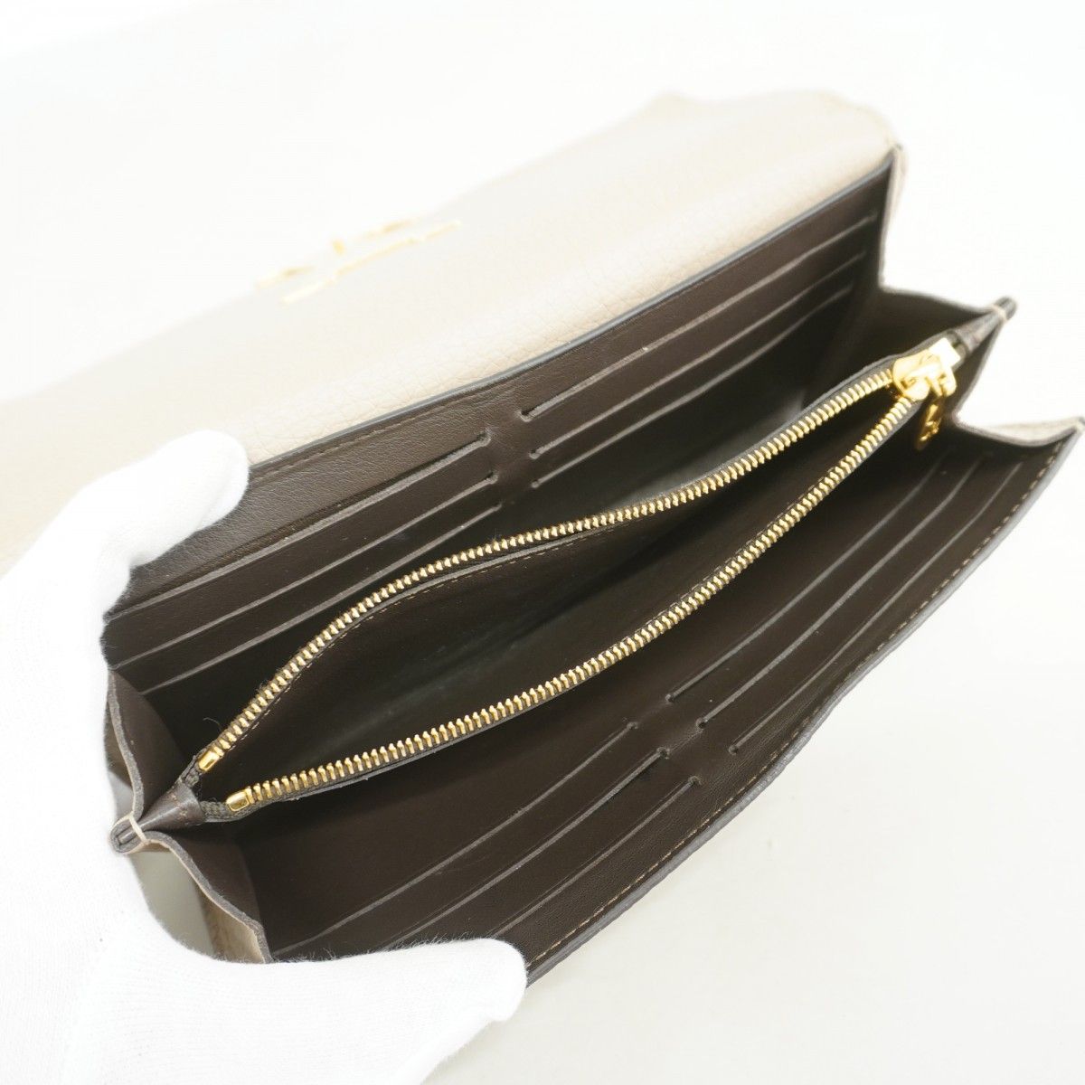 Louis Vuitton Wallet Taurillon Portefeuille Capucines Galle — view 3