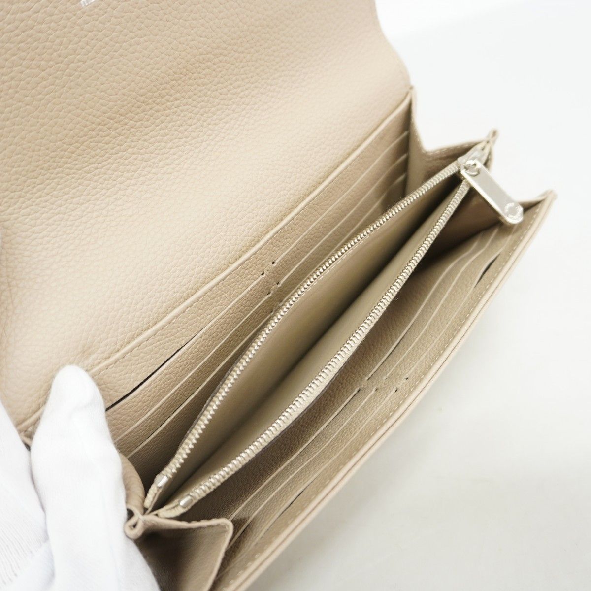 Louis Vuitton Wallet Mahina Portefeuille Iris Galle — view 3