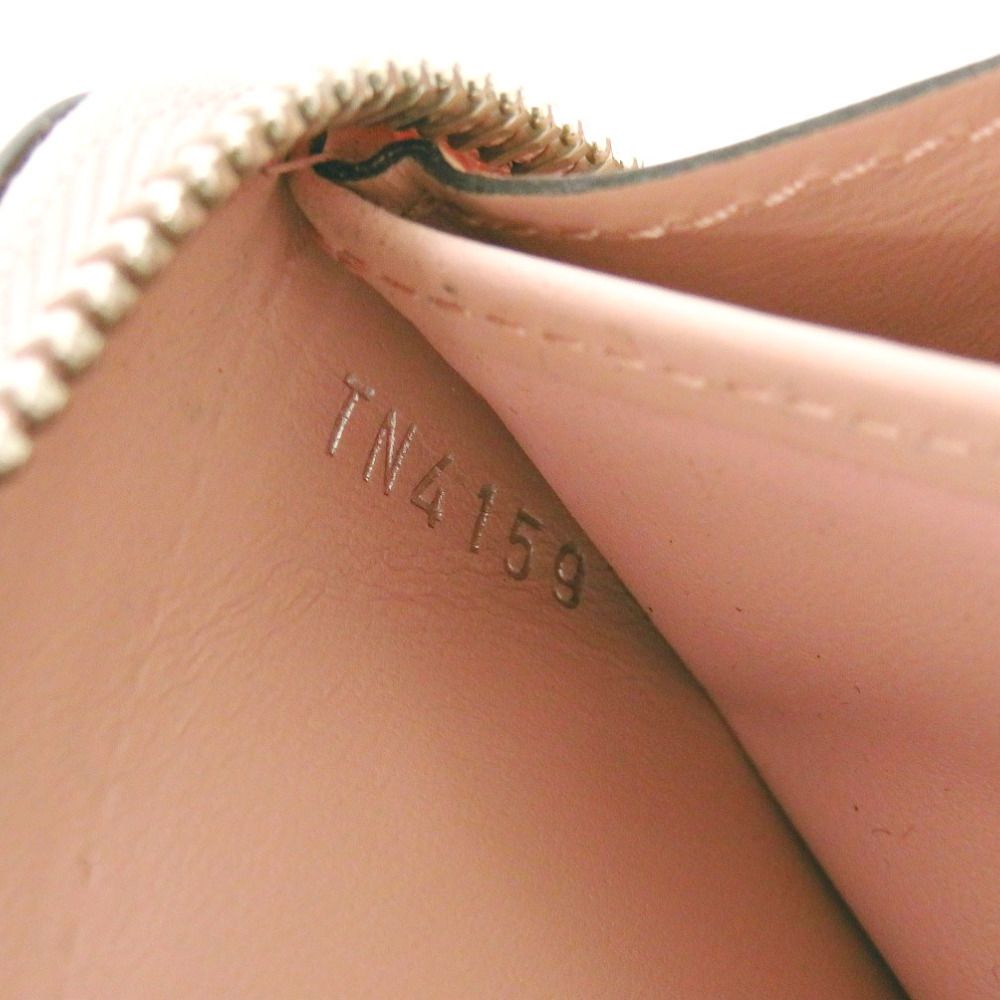 Louis Vuitton Zippy Wallet Monogram Mahina Magnolia — view 9