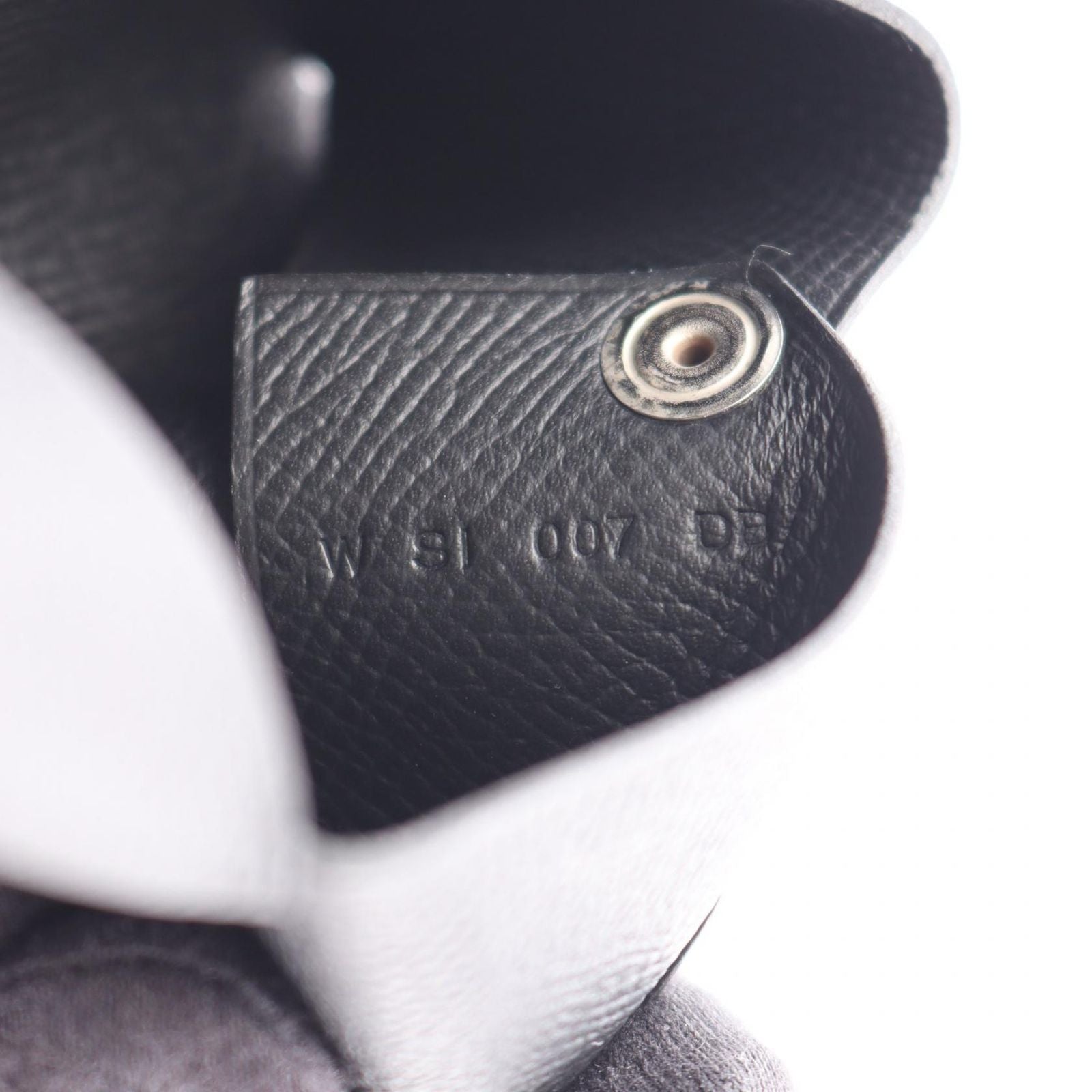 Hermes Coin Case Calvi Black Leather Calf — view 6