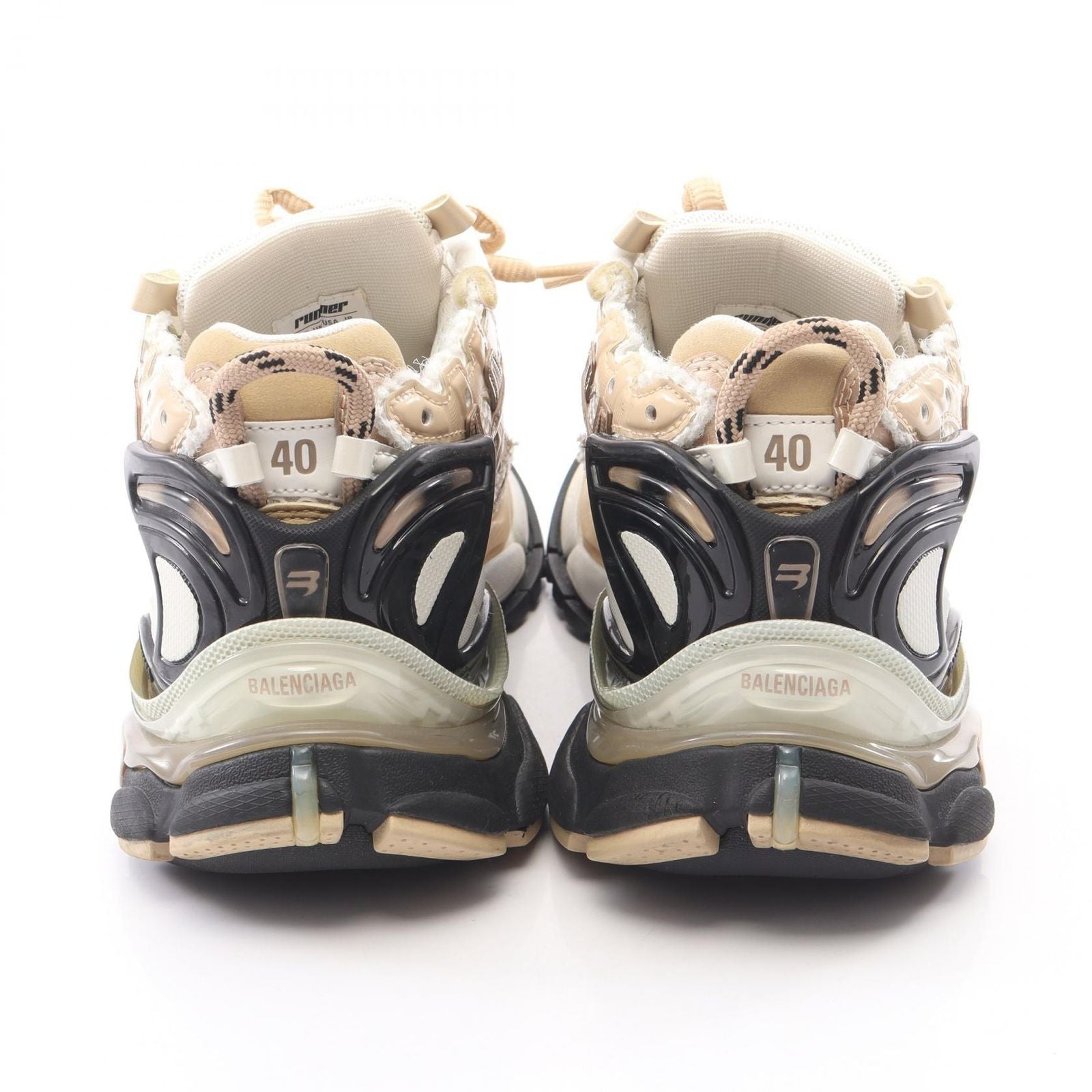 Balenciaga Sneakers Runner Patent Leather — view 7