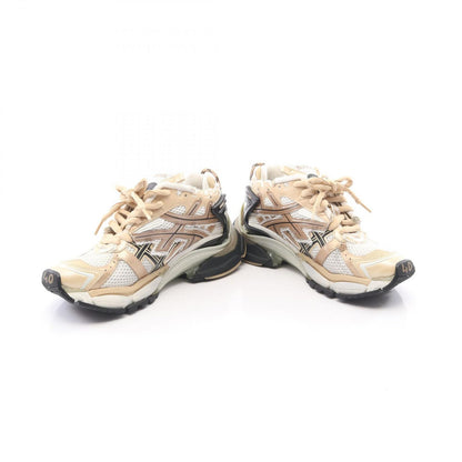 Balenciaga Sneakers Runner Patent Leather — view 3