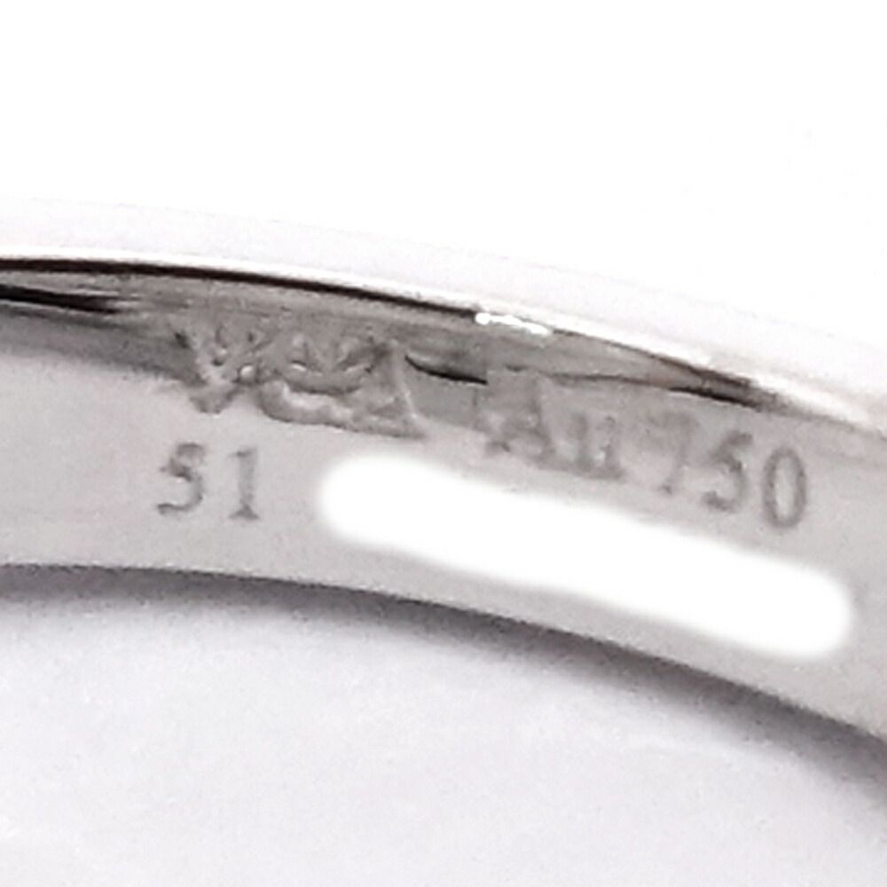 Van Cleef & Arpels 18k White Gold Vintage Alhambra Ring Guilloche — view 8