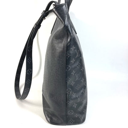 Louis Vuitton Tote City Taiga Leather Black — view 3