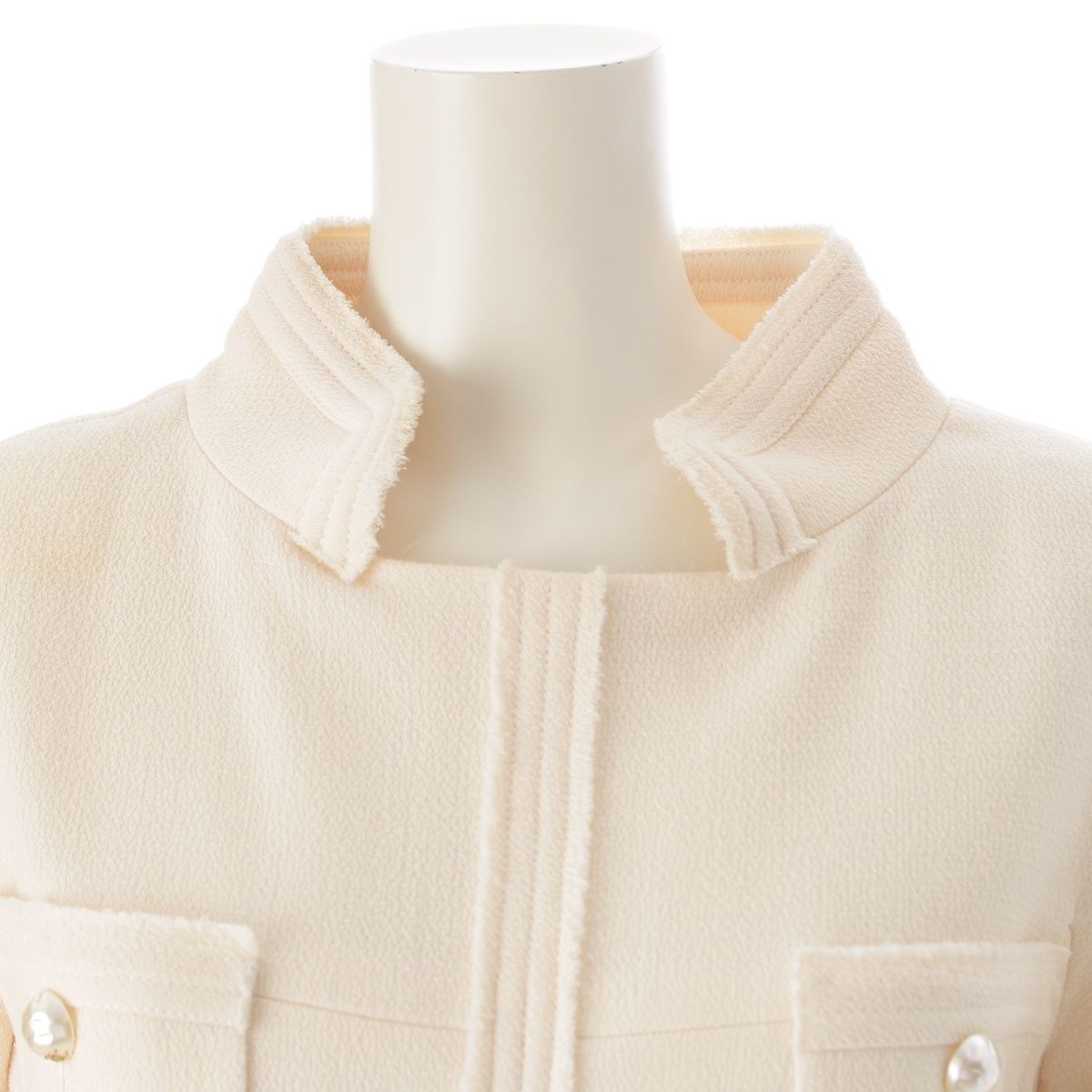 Chanel Wool CC Logo Pearl Button Belt Short Sleeve Dress Ivory 36 — view 5