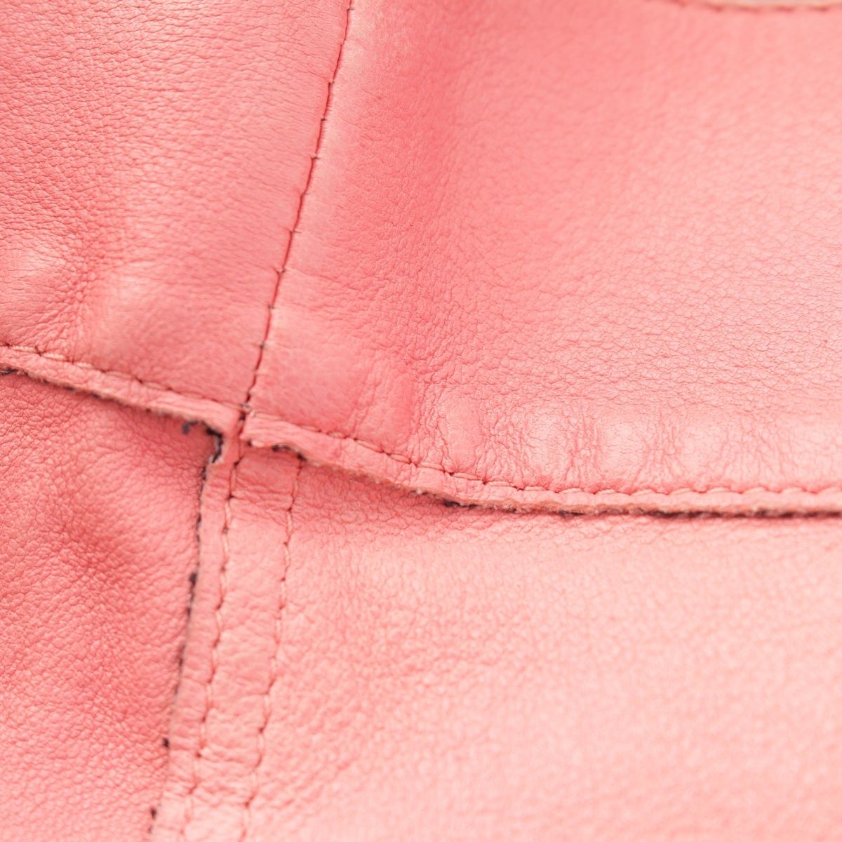 Chanel Leather CC Logo Shorts Pink 34 — view 6