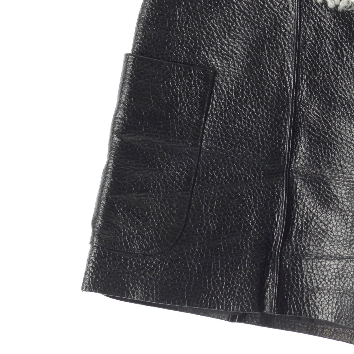 Chanel Tweed Leather Chain Button Shorts Black 36 — view 4