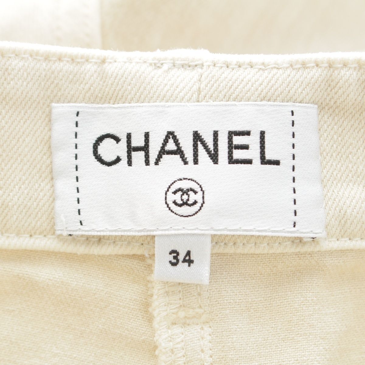 Chanel Cotton Tweed Rhinestone Button Shorts Beige Pink 34 — view 8
