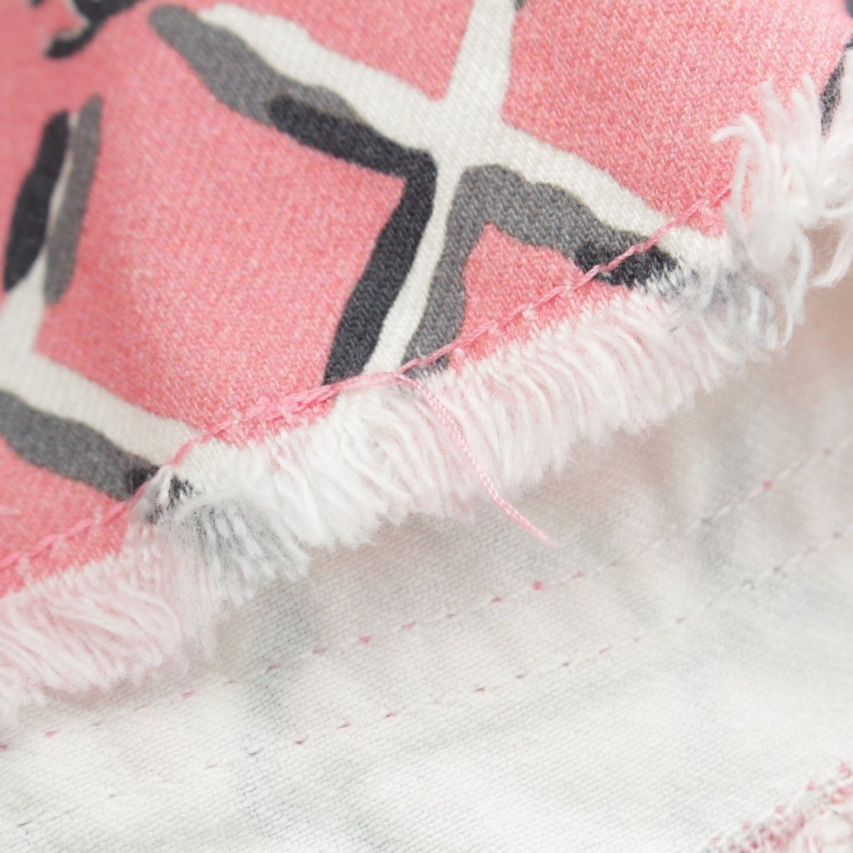 Chanel Cotton CC Logo Quilted Denim Shorts Pink 34 — view 7