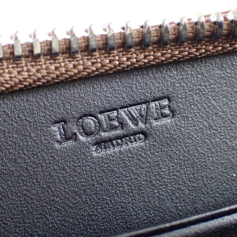 Loewe Wallet Heritage Brown Leather Zip Around — view 6