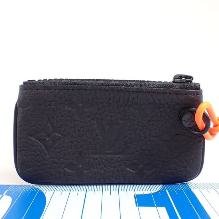 Louis Vuitton Coin Case Pochette Cles Virgil Abloh Black Taurillon Leather — view 2